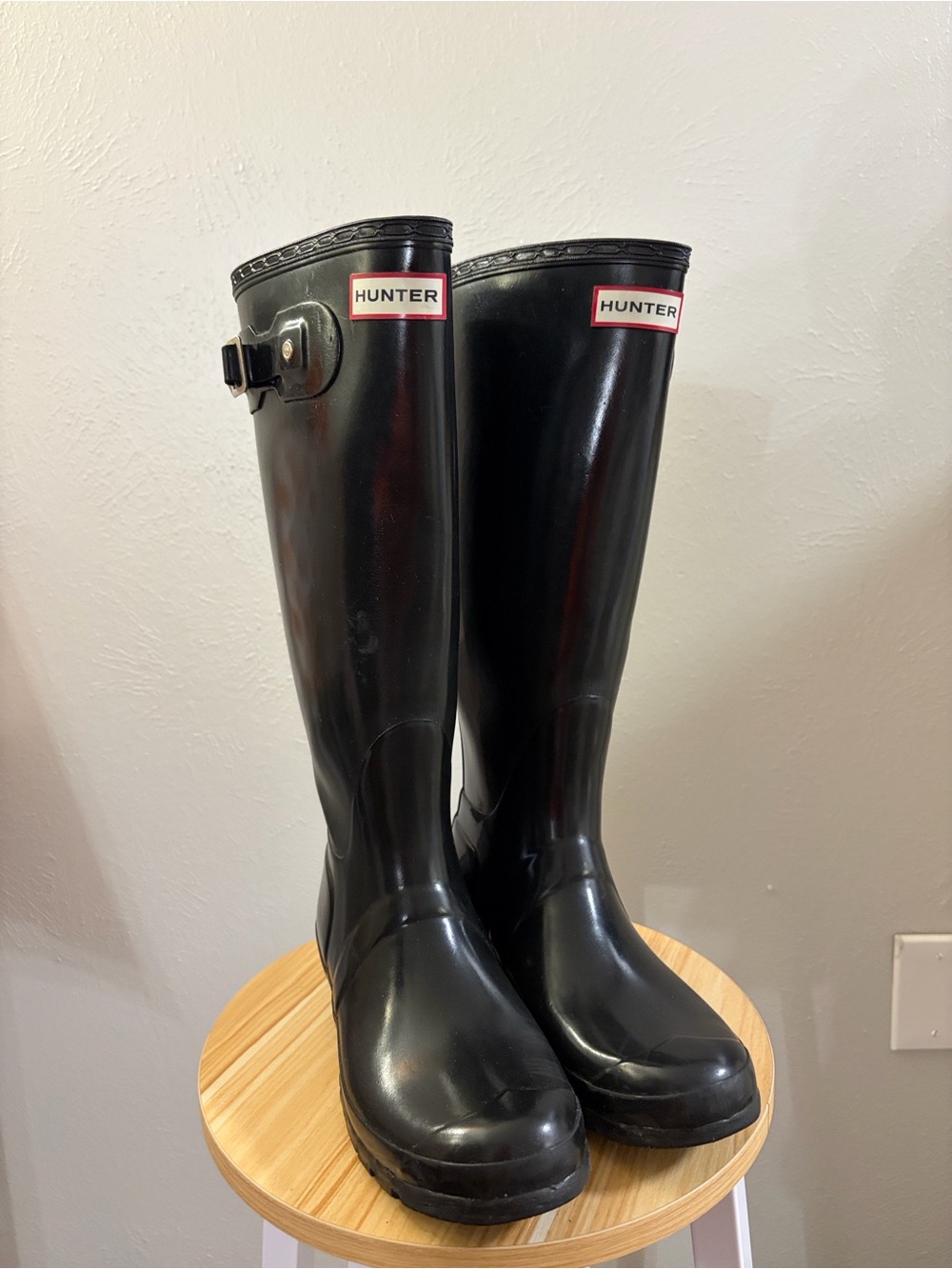 Hunter Women’s Tall Black Gloss Rain Boots